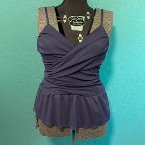 {Express} 💜 Spaghetti strap top